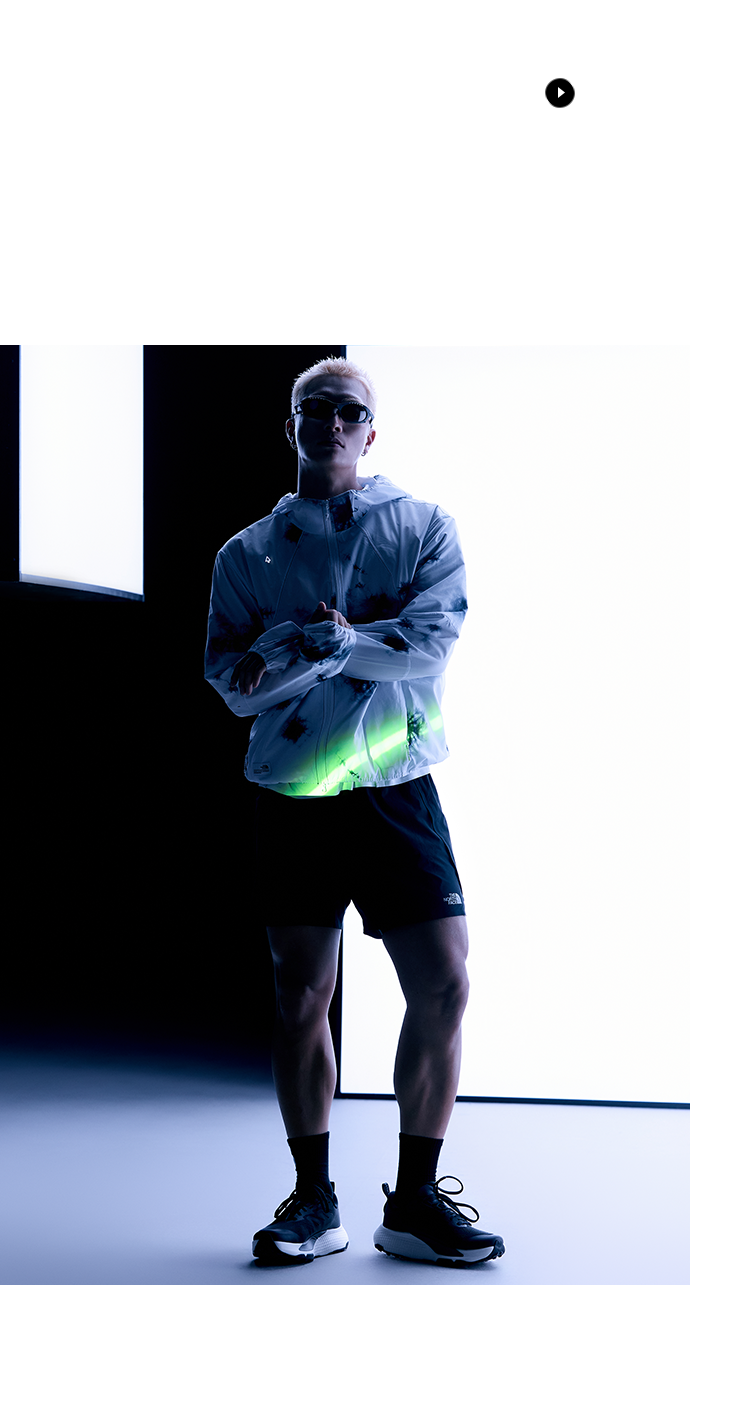 WHITE LABEL RUNNING COLLECTION, WHITE LABEL, RUNNING COLLECTION, 화이트라벨 러닝 컬렉션, 볼트론 자켓, VOLTRON JACKET, VOLTRON PT JACKET, 스피돈 반팔 티셔츠, SPEEDON S/S RITEE, 스피돈 레깅스, SPEEDON LEGGINGS, 스피돈 투인원 쇼츠, SPEEDON 2IN1 SHORTS, 알타메사 500,여성 러닝웨어, 남성 러닝웨어, 러닝 자켓, 러닝화, 경량 자켓, 러닝 레깅스, 아웃도어 러닝, 경량성과 활동성을 갖춘 러닝 컬렉션, 노스페이스 화이트라벨, 노스페이스